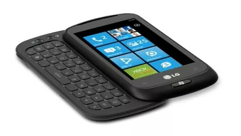 Gen-i's Windows 7 Phone at sea