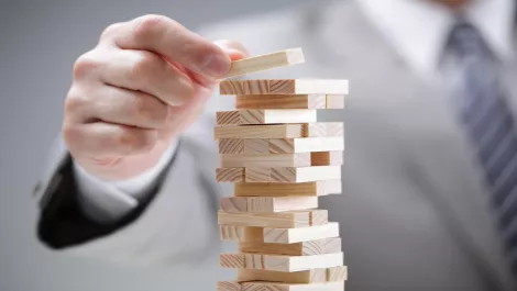 Vendors reaping the rewards from restructures, experts say