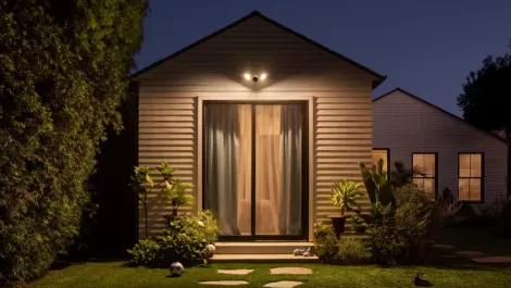 Hands-on Review: Google Nest camera with floodlights